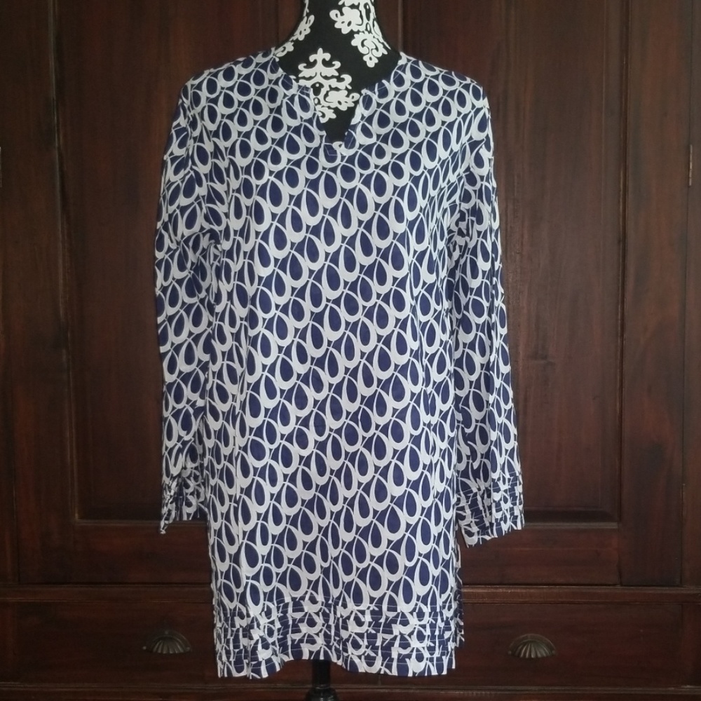 Navy and White Tunic Top